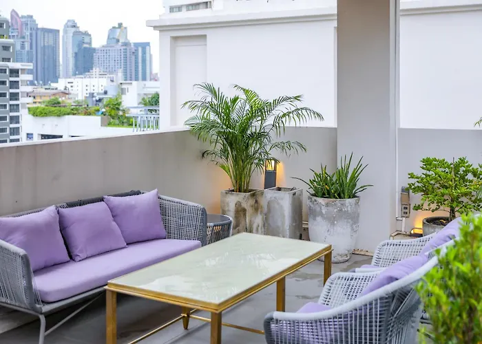 Sukhumvit-thonglor Luxury Pool Club 5 Mins To Bts 素坤逸-通羅 豪華會所泳池別墅 5分鐘到達地鐵 방콕
