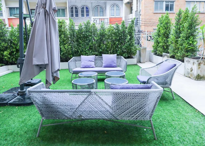 Sukhumvit-thonglor Luxury Pool Club 5 Mins To Bts 素坤逸-通羅 豪華會所泳池別墅 5分鐘到達地鐵 * 방콕