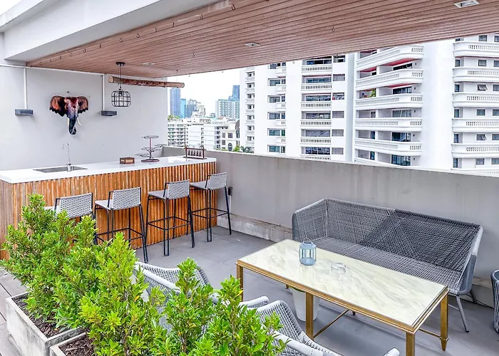 Sukhumvit-thonglor Luxury Pool Club 5 Mins To Bts 素坤逸-通羅 豪華會所泳池別墅 5分鐘到達地鐵